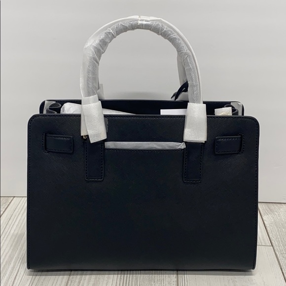 Michael Kors Dillon Handbag - Picture 2 of 6